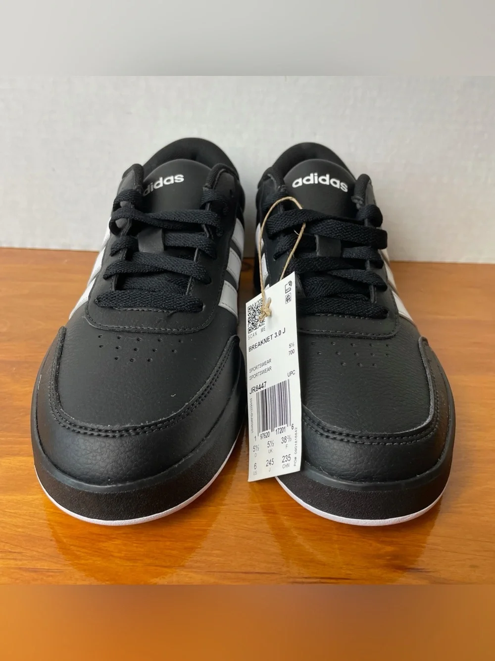 Adidas Breaknet 3.0 J Sneakers Kids Women’s 6 Black White JR8447